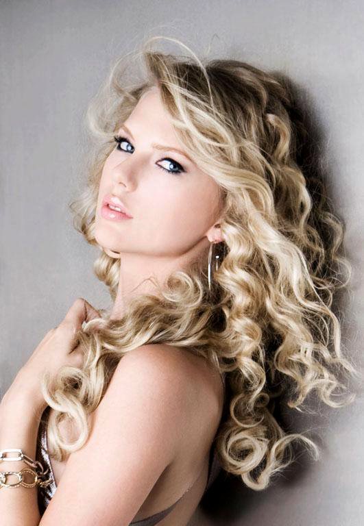 Taylor Swift brings her Taylor Swift Video. Taylor Swift brings her