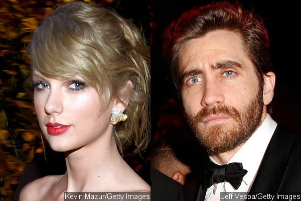 Taylor Swift Catches Up With Ex Jake Gyllenhaal at Golden Globes After Party