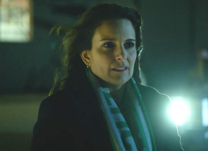 Tina Fey Is War Reporter in First 'Whiskey Tango Foxtrot' Trailer