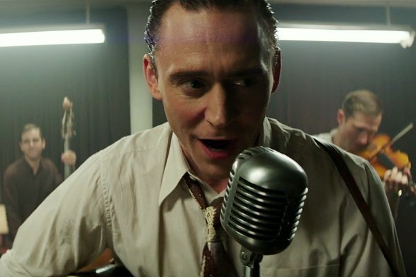 Tom Hiddleston Performs 'Move It on Over' in First 'I Saw the Light' Clip