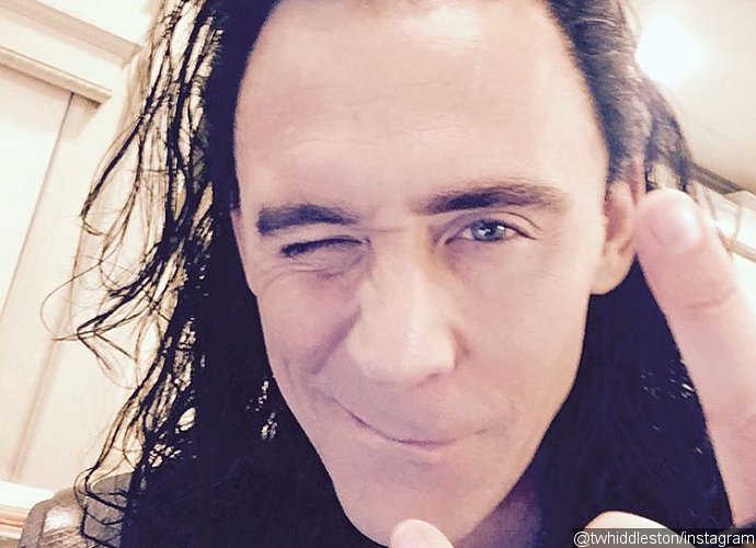 Loki Is Back! Tom Hiddleston Sports Long Hair in 'Thor: Ragnarok' New Set Pic