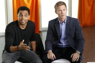 Unlikely Cop Partners Attend Couple Counseling in 'Common Law' Promo