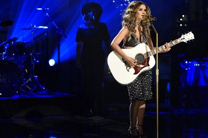 Video: Maren Morris Performs on 'SNL' for First Time