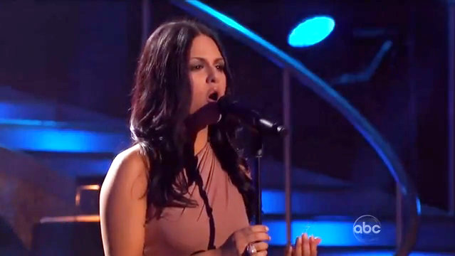 Video: Pia Toscano Sings on 'DWTS', While Mark Ballas Dances to Her Music