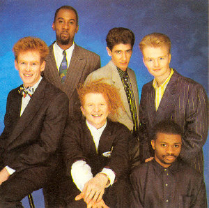 Simply Red to Split After Christmas Tour