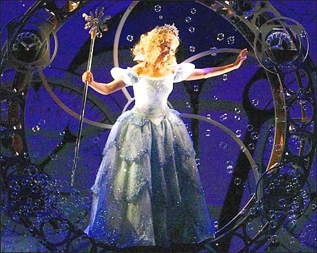 Kristen Chenoweth Struck by Diarrhea Mid Performance