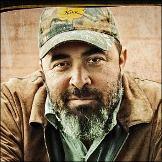 Aaron Lewis Profile Photo