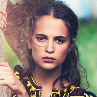 Alicia Vikander Profile Photo