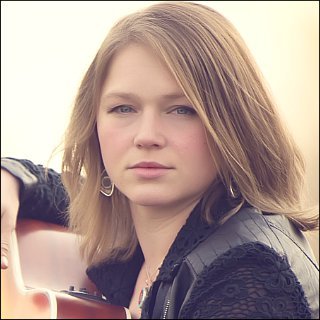 Crystal Bowersox Profile Photo