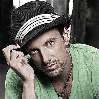 Daniel Powter Profile Photo