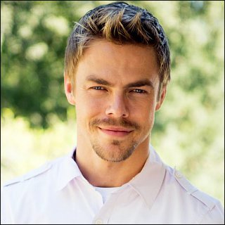 Derek Hough Profile Photo