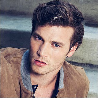 Derek Theler Profile Photo