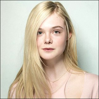 Elle Fanning Profile Photo