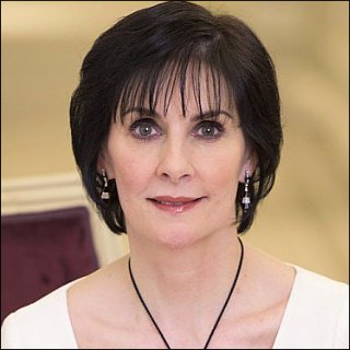 Enya Profile Photo