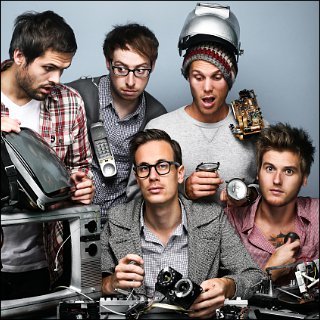 Hellogoodbye Profile Photo