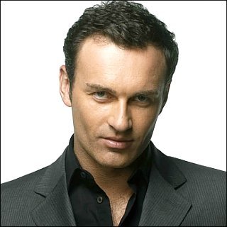 Julian McMahon Profile Photo