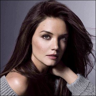 Katie Holmes Profile Photo