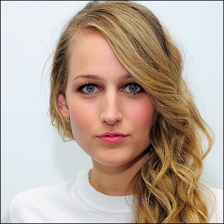 Leelee Sobieski Profile Photo