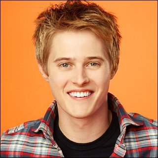 Lucas Grabeel Profile Photo