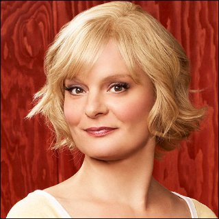 Martha Plimpton Profile Photo