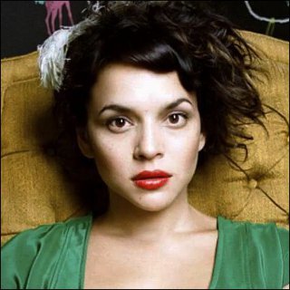 Norah Jones Profile Photo