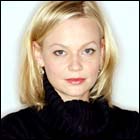 Samantha Mathis Profile Photo