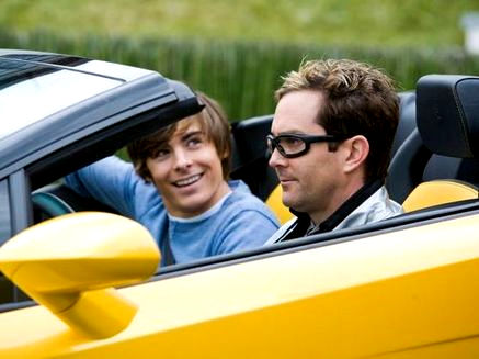 Zac Efron stars as Mike O' Donnell at 17 and Thomas Lennon stars as Ned Freedman in New Line Cinema's 17 Again (2009)