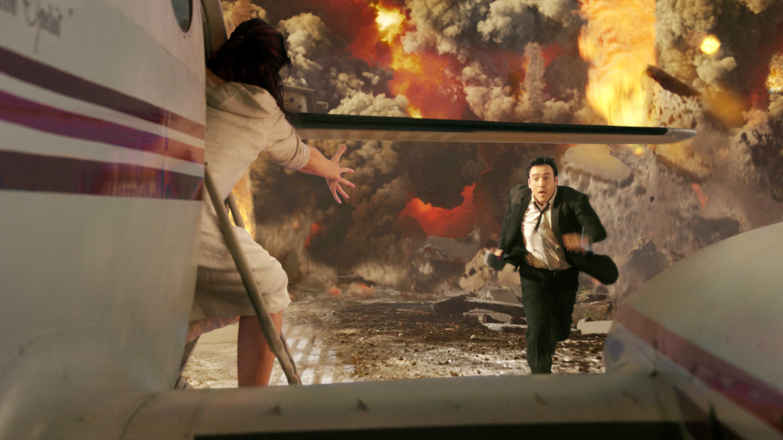 John Cusack stars as Jackson Curtis in Columbia Pictures' 2012 (2009)