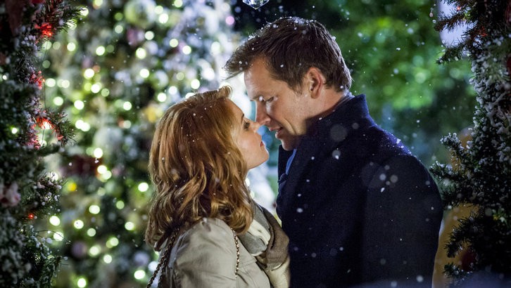 Candace Cameron stars as Paige and Paul Greene stars as Dylan in Hallmark Channel's A Christmas Detour (2015)