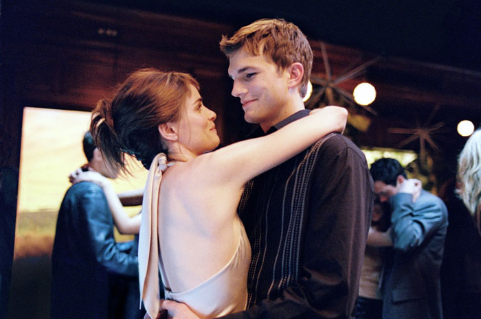 http://www.aceshowbiz.com/images/still/a_lot_like_love21.jpg