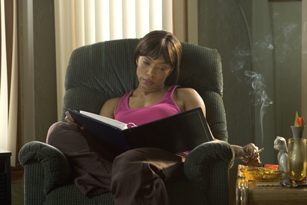 Angela Bassett as Tanya Anderson in Lions Gate Films' Akeelah and the Bee (2005)