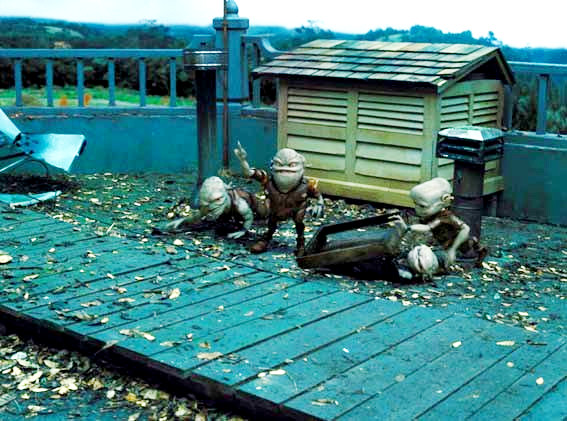 A scene from The 20th Century Fox's Aliens in the Attic (2009)