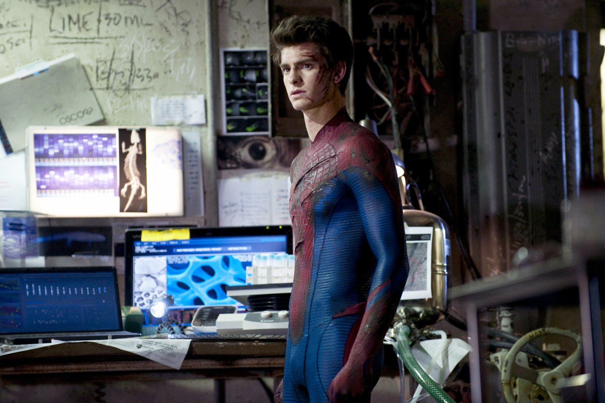 Andrew Garfield stars as Peter Parker/Spider-Man in Columbia Pictures' The Amazing Spider-Man (2012)