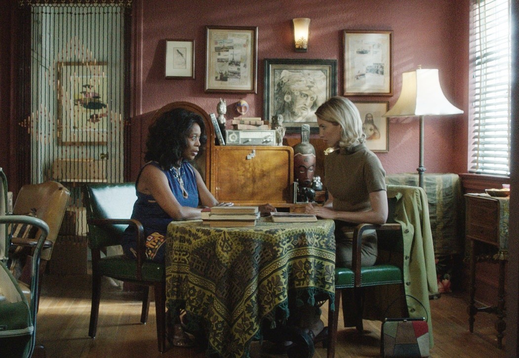 Annabelle Wallis stars asAlfre Woodard stars as Evelyn and Mia Gordon in Warner Bros. Pictures' Annabelle (2014)
