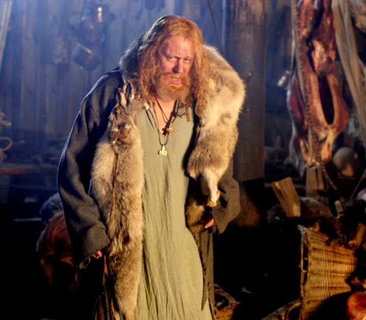 Stellan Skarsgard as King Hrothgar in Beowulf & Grendel (2006)