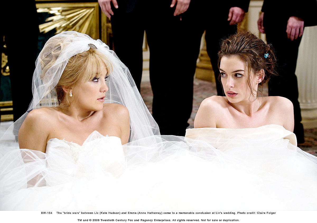 Kate Hudson stars as Liv and Anne Hathaway stars as Emma in Fox 2000 Pictures' Bride Wars (2009). Photo credit by Claire Folger.