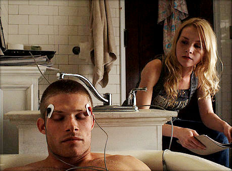 Chris Carmack (Sam Reed) and Rachel Miner in After Dark Films' The Butterfly Effect: Revelation (2009)