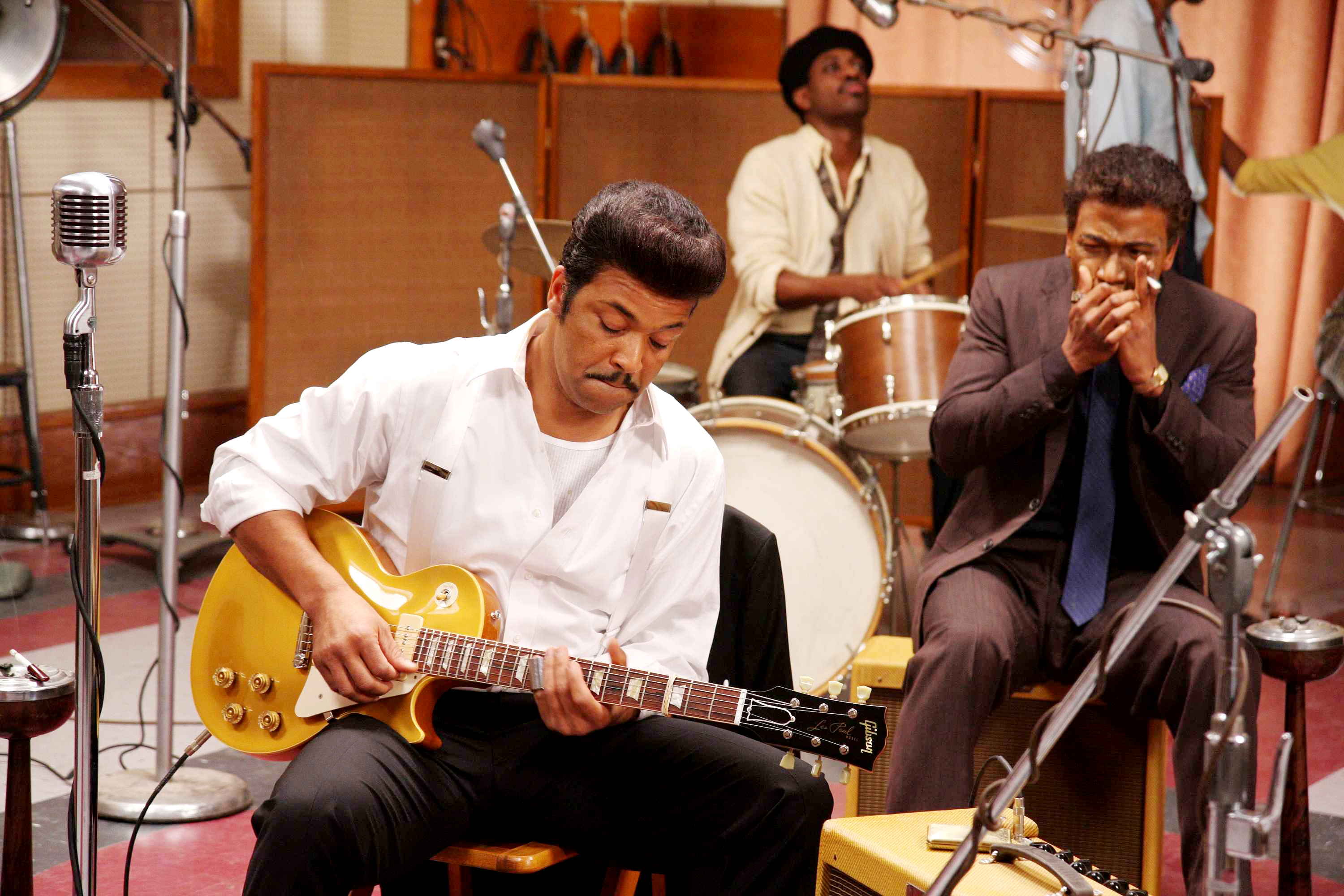 Jeffrey Wright stars as Muddy Waters and Columbus Short stars as Little Walter in Sony BMG Feature Films' Cadillac Records (2008). Photo credit by Eric Liebowitz.