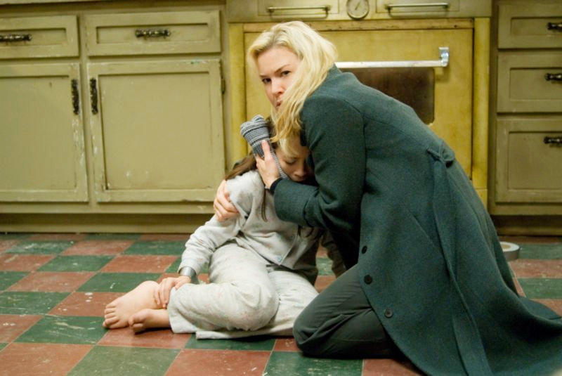 Renee Zellweger stars as Emily Jenkins and Jodelle Ferland stars as Lillith Sullivan in Paramount Vantage's Case 39 (2010)