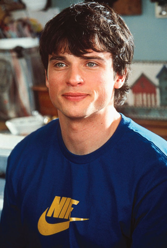 Tom Welling as Charlie Baker in The 20th Century Fox' Cheaper by the Dozen (2003)