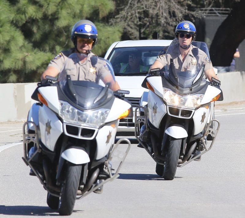 Michael Pena stars as Frank 'Ponch' Poncherello and Dax Shepard stars as Jon Baker in Warner Bros. Pictures' CHiPs (2017)