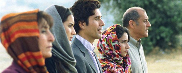 Soheil Parsa, Sarah Kazemy, Reza Sixo Safai, Nikohl Boosheri and Nasrin Pakkho in Roadside Attractions' Circumstance (2011)