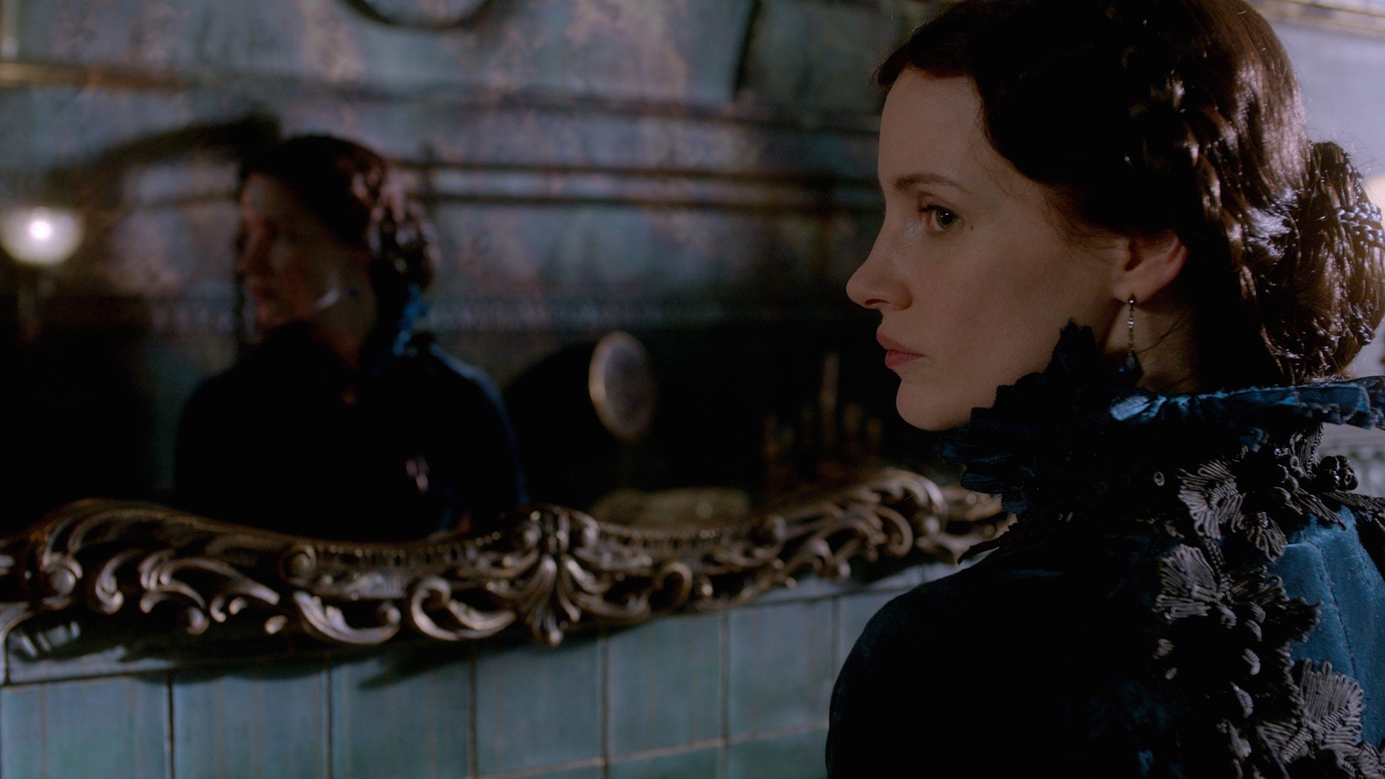 Jessica Chastain stars as Lady Lucille Sharpe in Universal Pictures' Crimson Peak (2015)