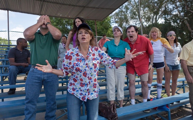 Nia Vardalos, Gina Gershon, Jami Gertz and Richard King in IFC Films' Dealin' with Idiots (2013)