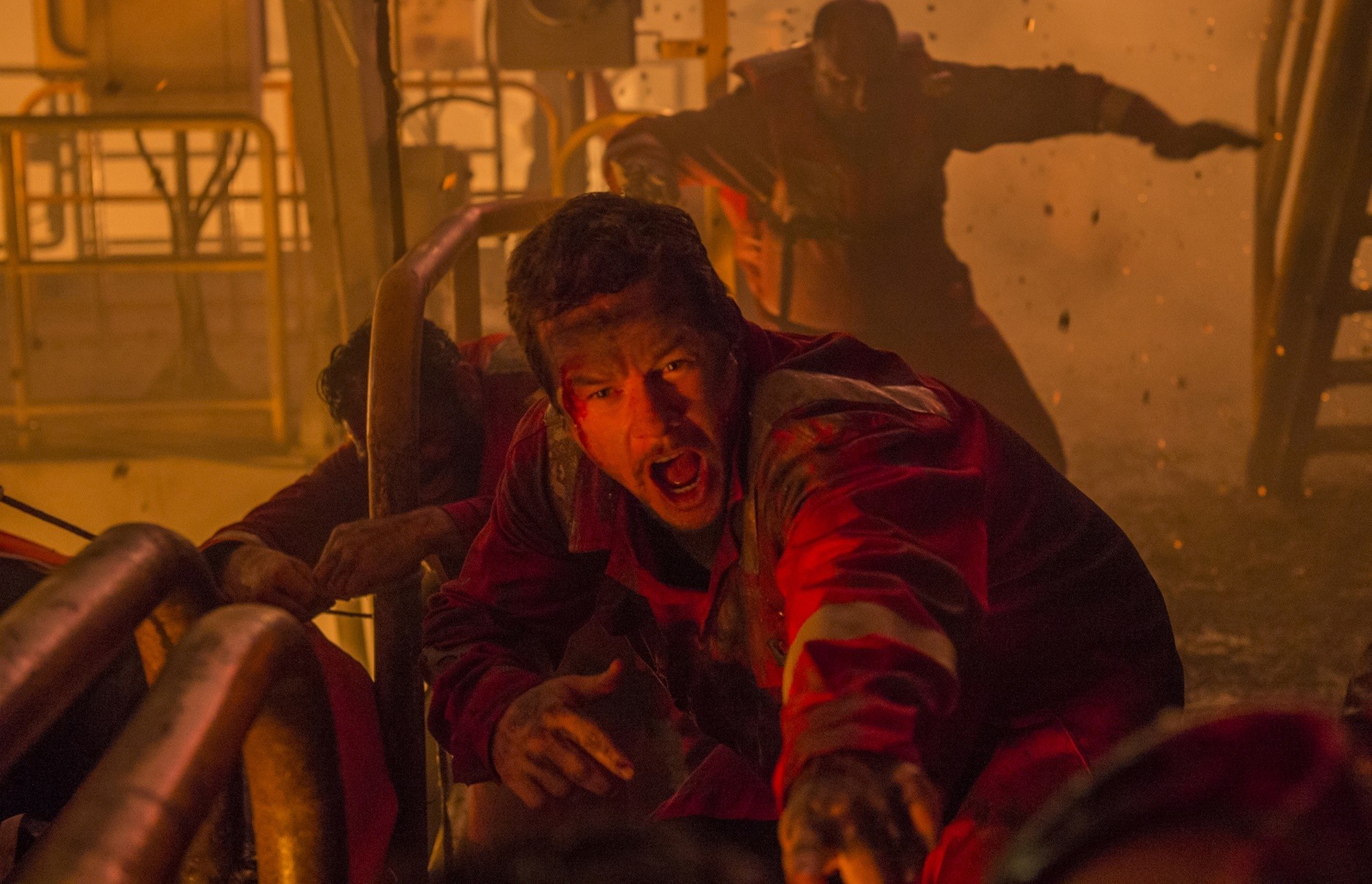 Mark Wahlberg stars as Mike Williams in Lionsgate Films' Deepwater Horizon (2016)