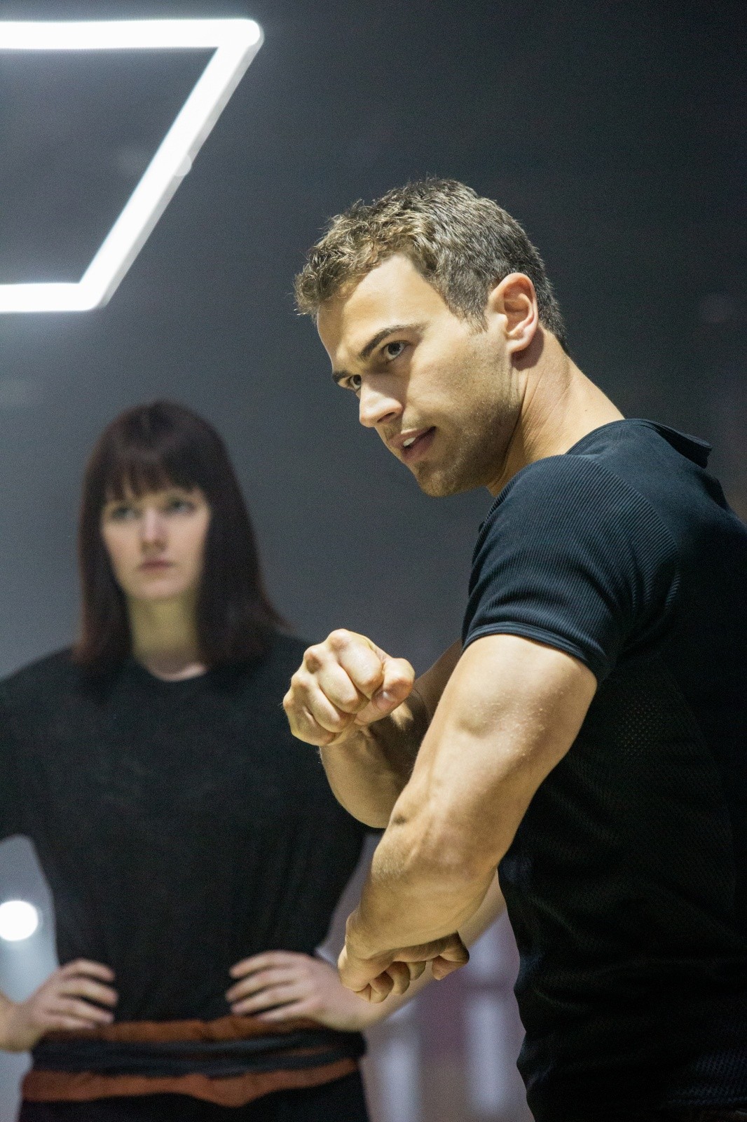 Theo James stars as Four in Summit Entertainment's Divergent (2014)