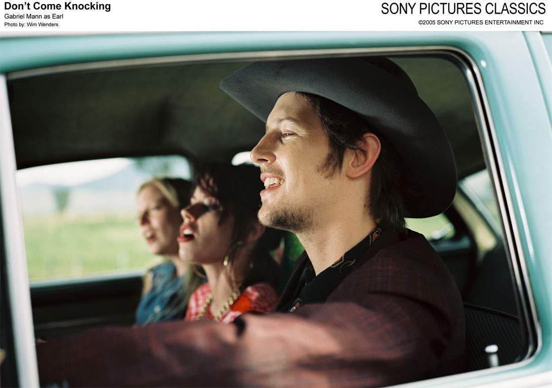 Gabriel Mann as Earl in Sony Pictures Classics' Dont Come Knocking (2006)