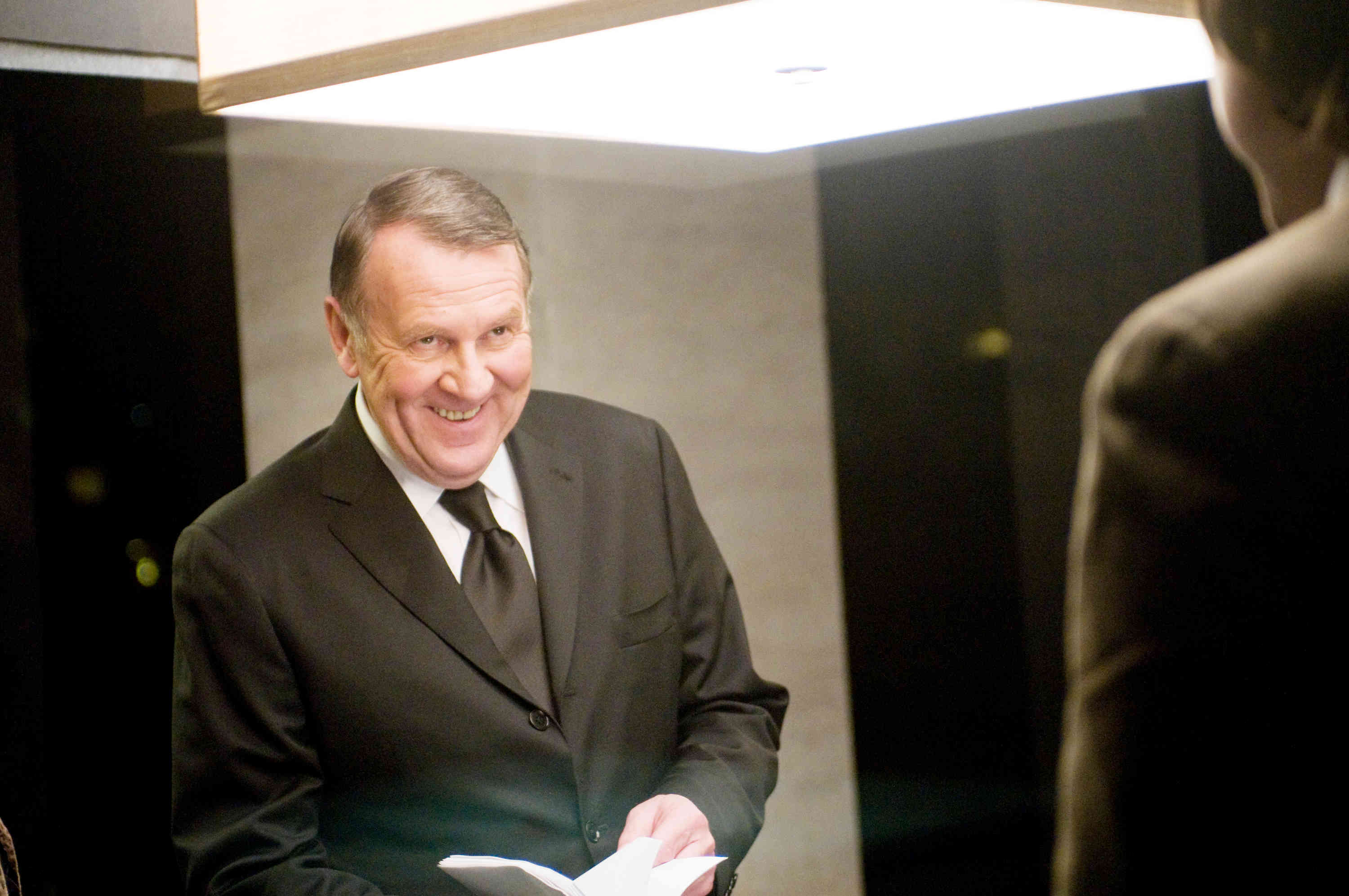 Tom Wilkinson stars as Howard Tully in Universal Pictures' Duplicity (2009)