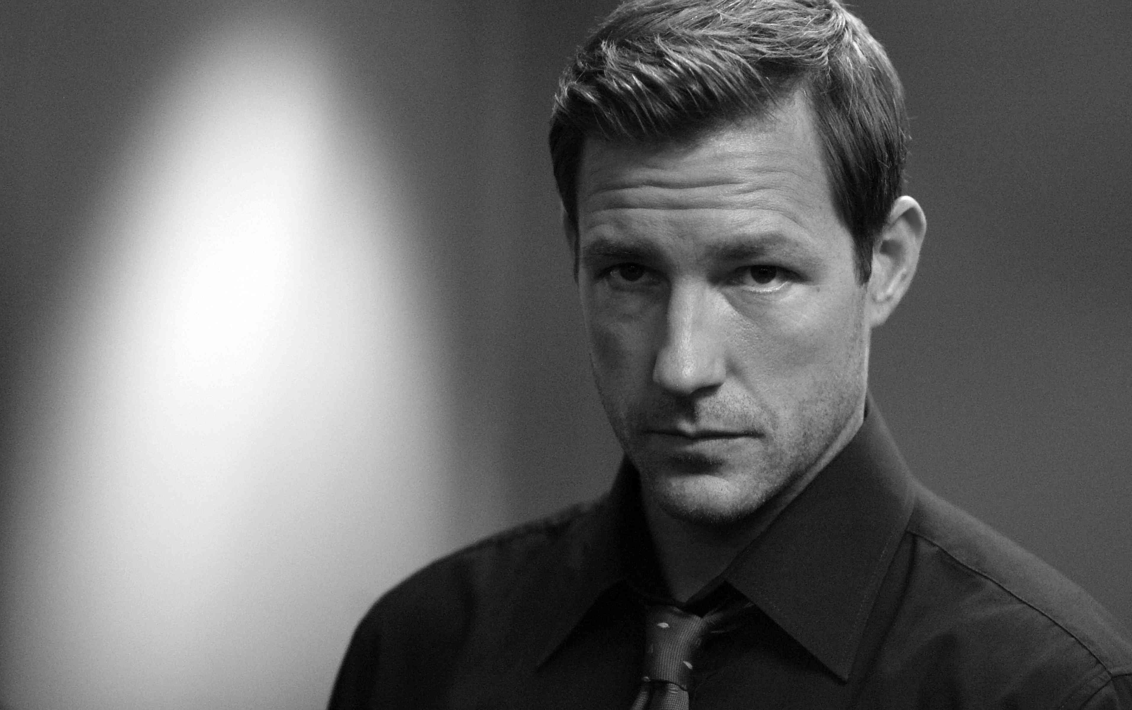 Edward Burns stars as John Reed in After Dark Films' Echelon Conspiracy (2009)