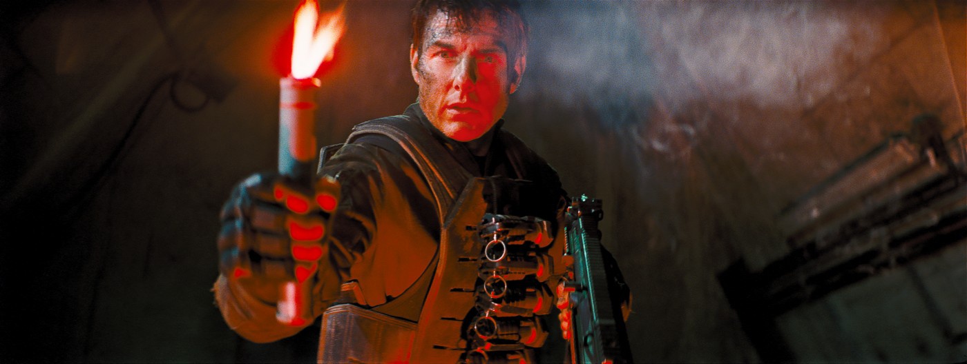 Tom Cruise stars as Lt. Col. Bill Cage in Warner Bros. Pictures' Edge of Tomorrow (2014)